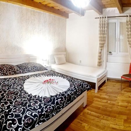Apartman Erika - Bešeňová Eksteriør billede